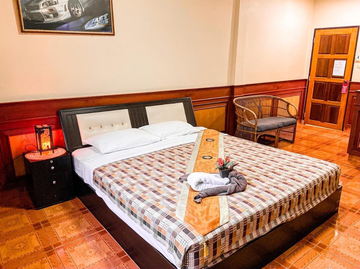 Drunken Duck Guest house 2*
