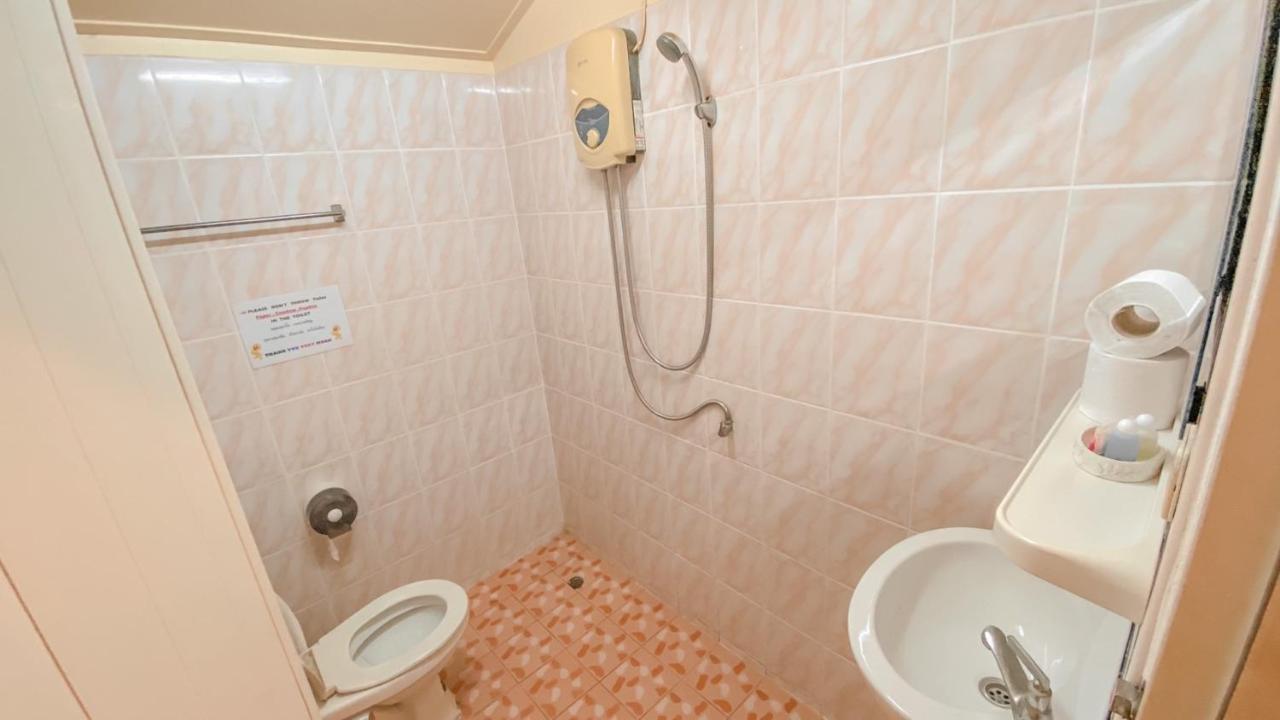 Drunken Duck Guest house Pattaya