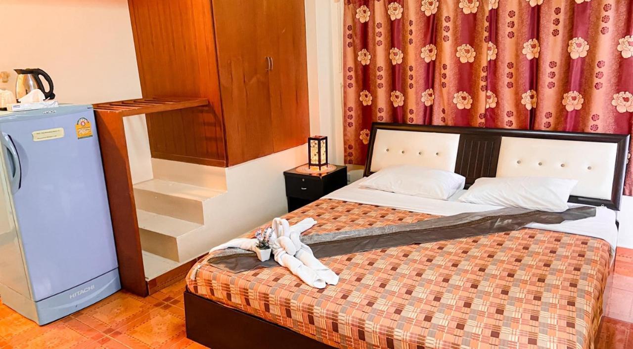 Drunken Duck Guest house Pattaya