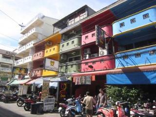Drunken Duck Guest house Pattaya